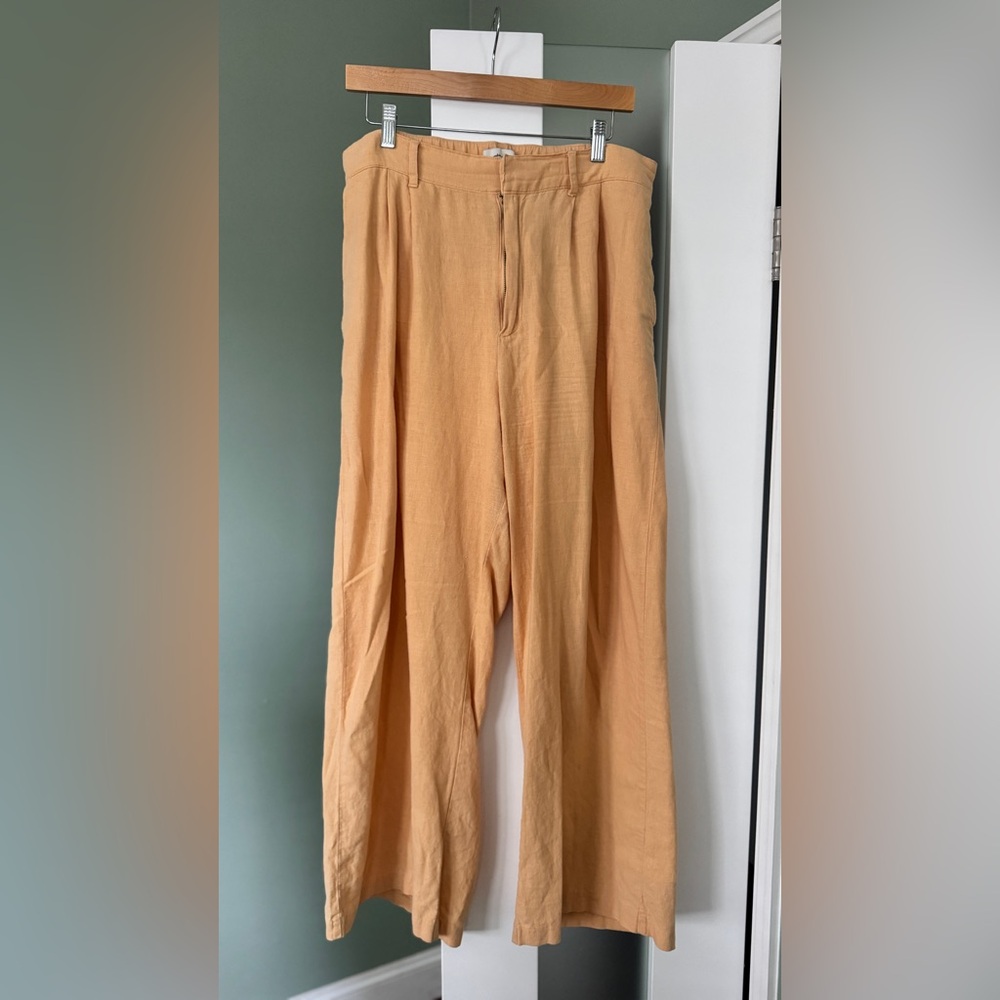 Abercrombie & Fitch Tan Wide-Leg Trousers